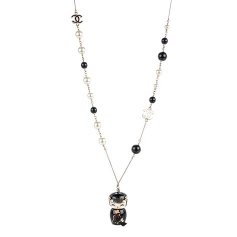 CHANEL Pearl Paris Shanghai China Doll Necklace Black